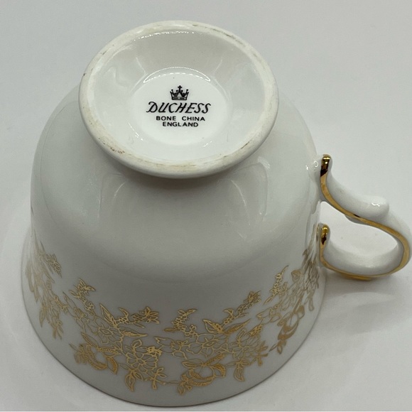 Duchess Bone China England Fruit Tea Cup And Saucer Gold Trims Flowers Pear - Picture 9 of 15